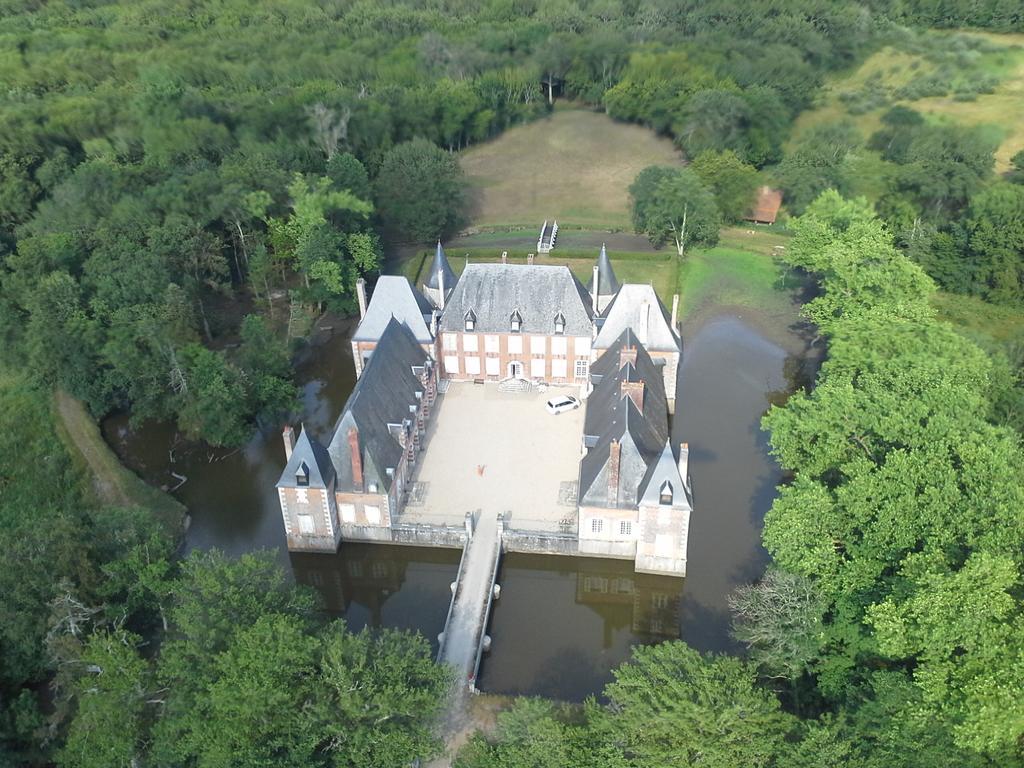 Chateau De Souesmes Exterior foto